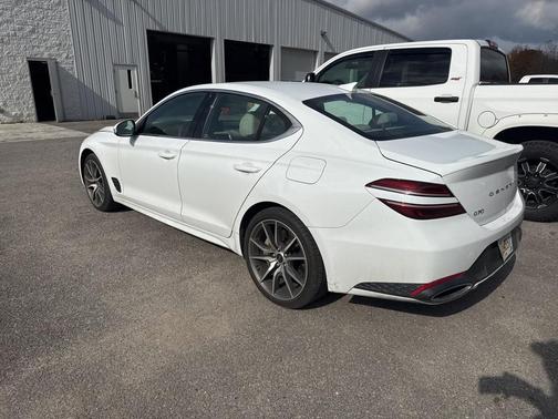 2024 Genesis G70 2.5T RWD