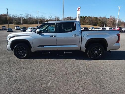 2024 Toyota Tundra Platinum