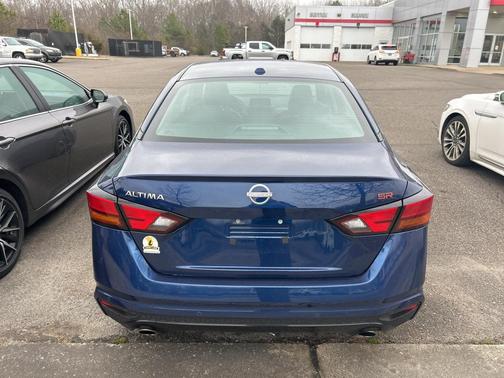 2024 Nissan Altima SR FWD