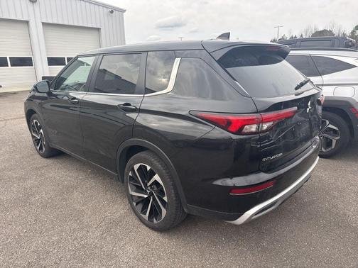 2024 Mitsubishi Outlander SE 2.5 2WD