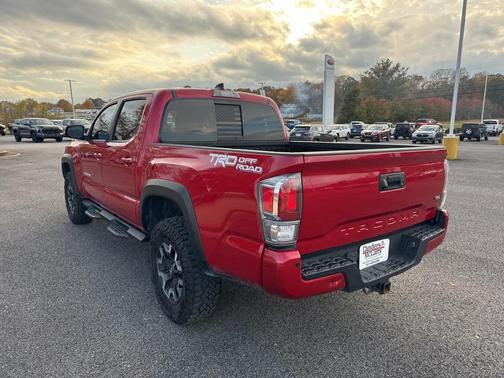 2022 Toyota Tacoma TRD Off Road