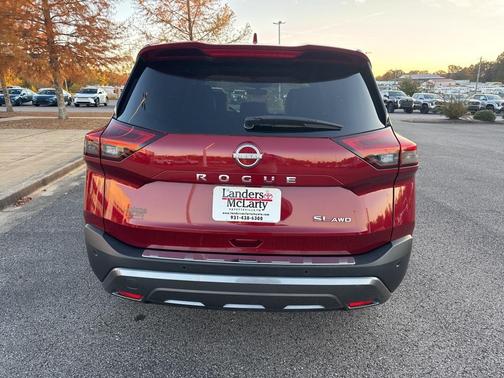 2022 Nissan Rogue SL