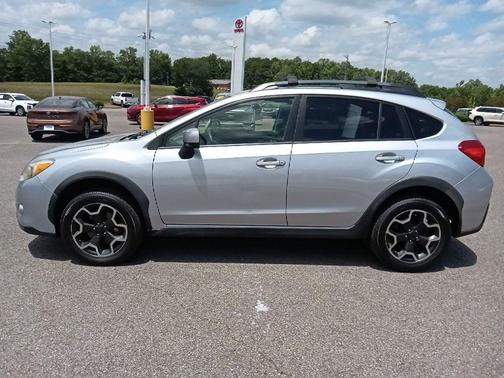 Ice Silver Metallic 2014 Subaru XV Crosstrek 2.0i Premium