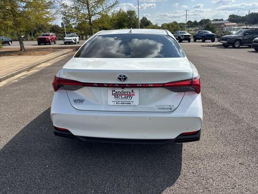 2021 Toyota Avalon Hybrid Limited
