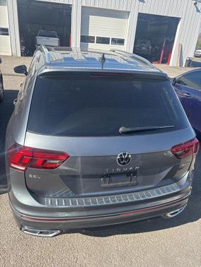 2023 Volkswagen Tiguan 2.0T SEL R-Line 4MOTION