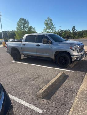 Silver Sky Metallic 2021 Toyota Tundra SR5