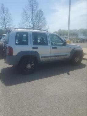 2005 Jeep Liberty Sport