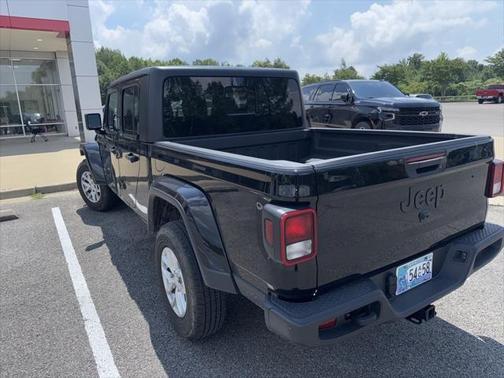 2023 Jeep Gladiator Sport S