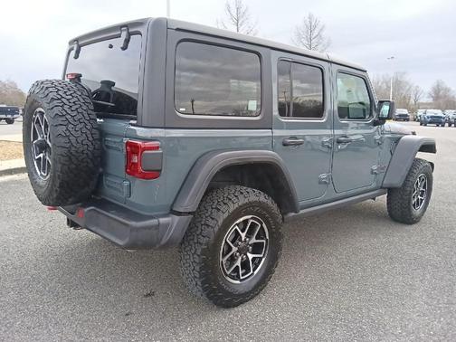 2025 Jeep Wrangler Rubicon