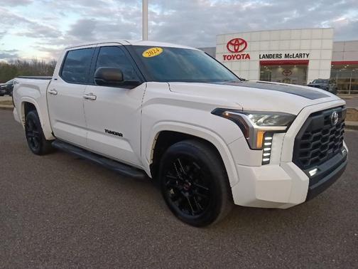 2024 Toyota Tundra SR5