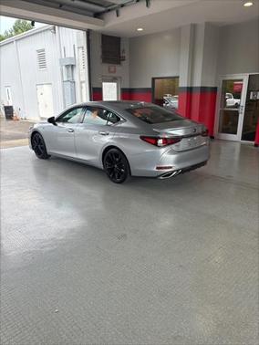 2022 Lexus ES 350 F Sport