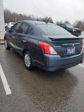 2017 Nissan Versa 1.6 SV