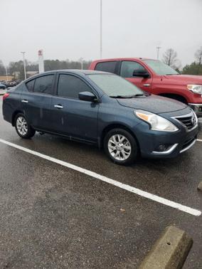 2017 Nissan Versa 1.6 SV