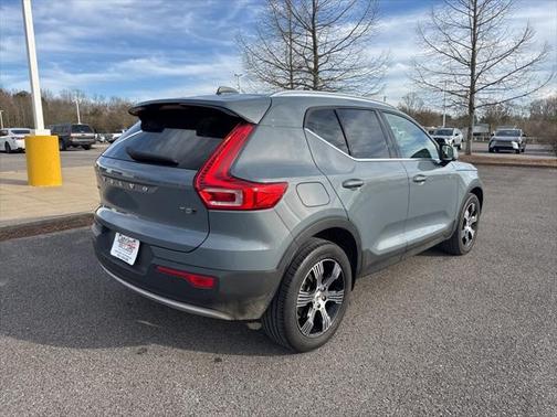 2022 Volvo XC40 T5 Inscription