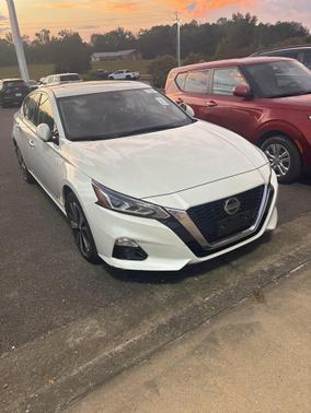 2022 Nissan Altima 2.5 SL