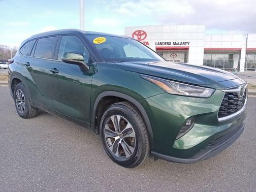 2024 Toyota Highlander XLE