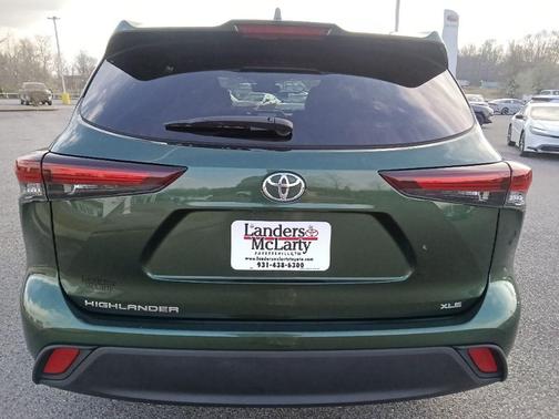 2024 Toyota Highlander XLE