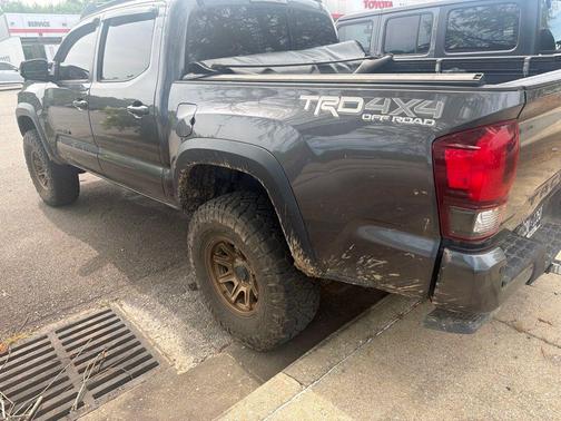 Magnetic Gray Metallic 2019 Toyota Tacoma TRD Off Road
