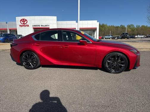 2022 Lexus IS 350 Base