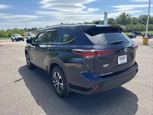 2025 Toyota Highlander XLE