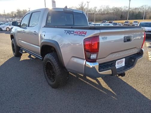 2018 Toyota Tacoma TRD Off-Road