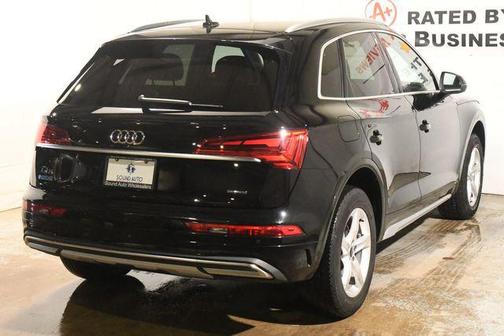 2023 Audi Q5 40 Premium