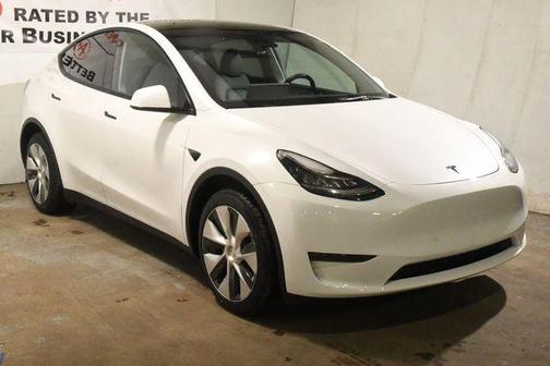 2023 Tesla Model Y Long Range Dual Motor All-Wheel Drive