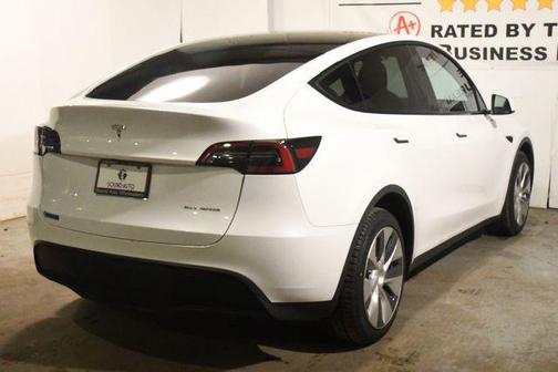 2023 Tesla Model Y Long Range Dual Motor All-Wheel Drive