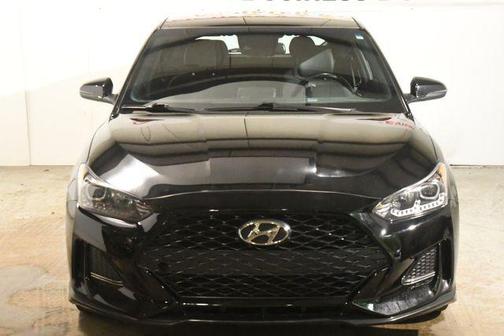 2019 Hyundai Veloster Base