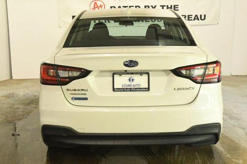 Crystal White Pearl 2022 Subaru Legacy Base