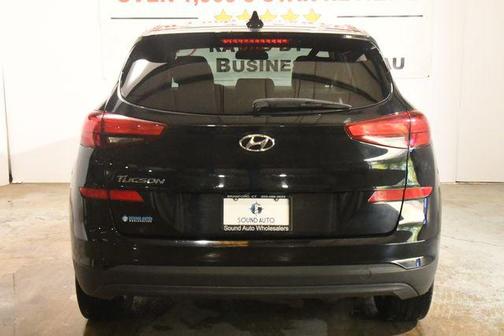 Black Noir Pearl 2019 Hyundai TUCSON SE