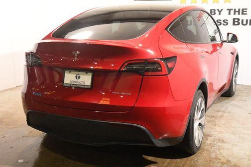 Red Multi-Coat 2022 Tesla Model Y Long Range Dual Motor All-Wheel Drive