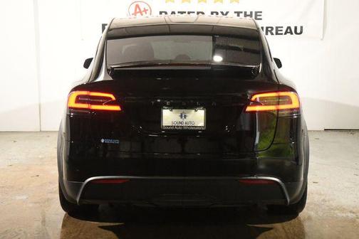 2023 Tesla Model X Standard Range