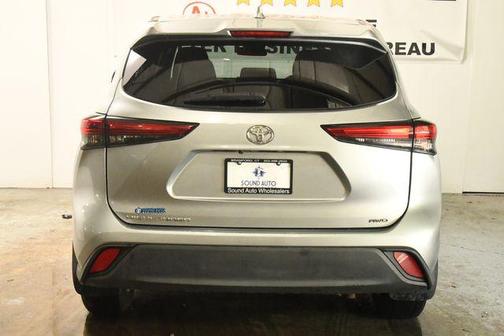 2021 Toyota Highlander L