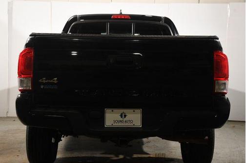 2017 Toyota Tacoma SR