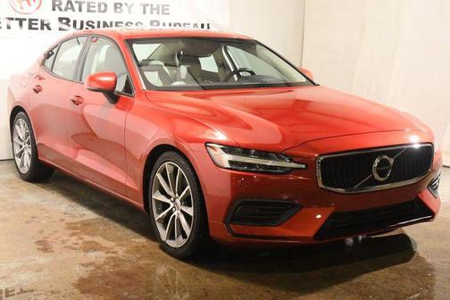 2019 Volvo S60 T5 Momentum