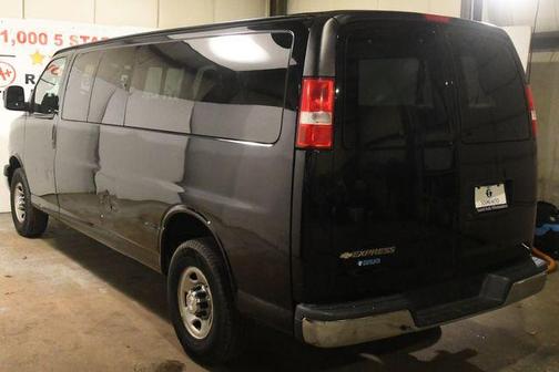 2017 Chevrolet Express 3500 LT