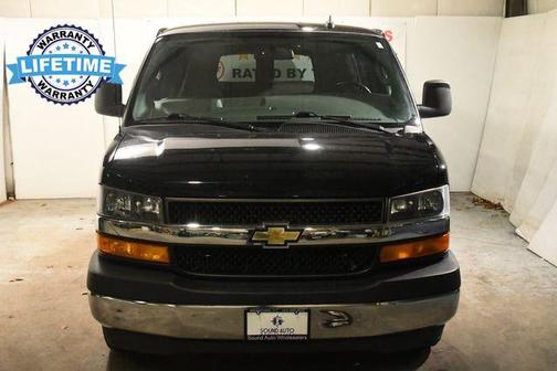 2017 Chevrolet Express 3500 LT
