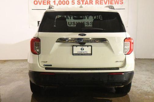 Star White Metallic Tri-Coat 2023 Ford Explorer XLT