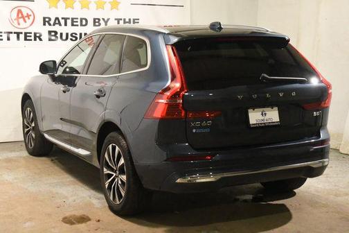 2023 Volvo XC60 B5 Plus Bright Theme