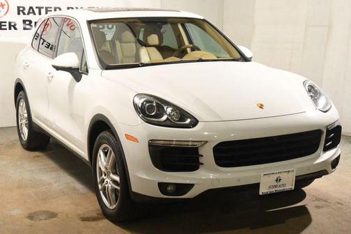 2016 Porsche Cayenne S