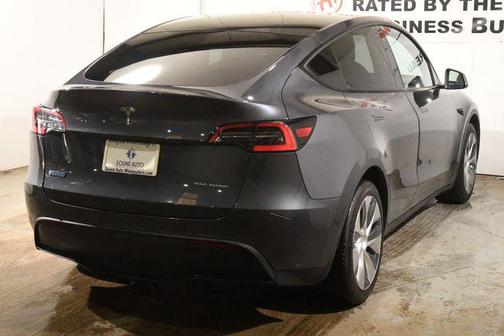 2021 Tesla Model Y Long Range Dual Motor All-Wheel Drive
