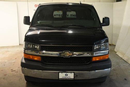 2017 Chevrolet Express 3500 LT