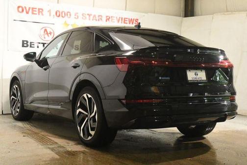 2022 Audi e-tron Sportback S line Premium Plus