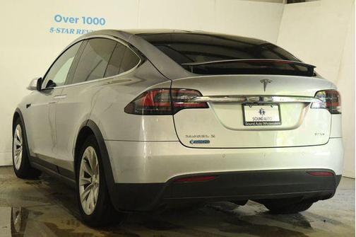 Silver 2018 Tesla Model X 100D