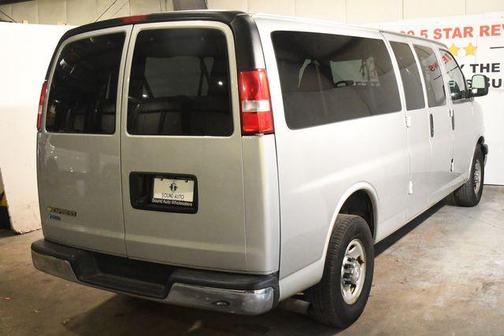 2017 Chevrolet Express 3500 LT