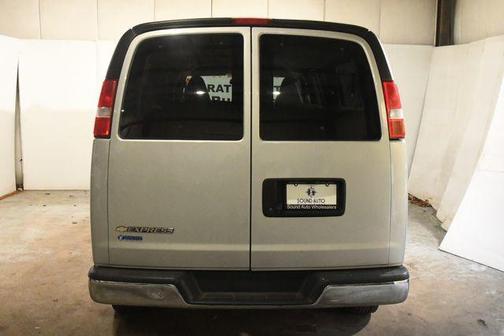 2017 Chevrolet Express 3500 LT