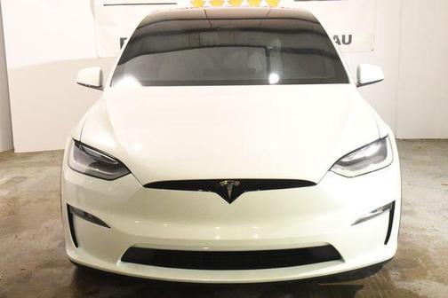 Pearl White Multi-Coat 2023 Tesla Model X 5 Seater