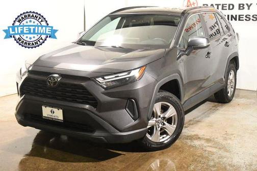 2022 Toyota RAV4 XLE