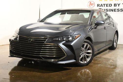 2020 Toyota Avalon XLE